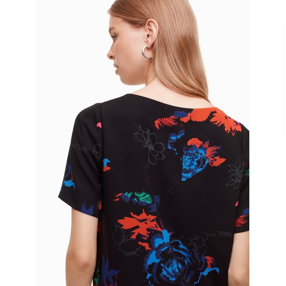 ARITZIA Babaton Randy Blouse - Floral - Picture 3 of 9